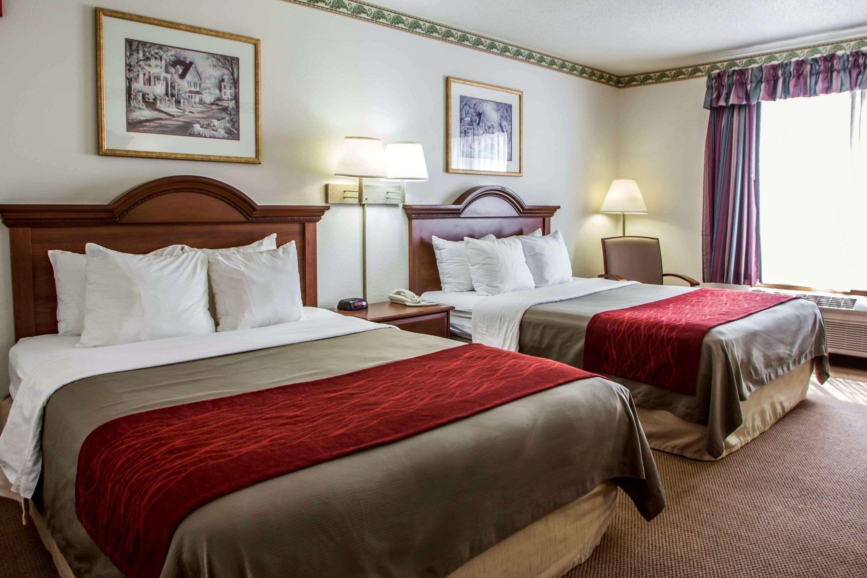 Comfort Inn & Suites Geneva- West Chicago Eksteriør billede