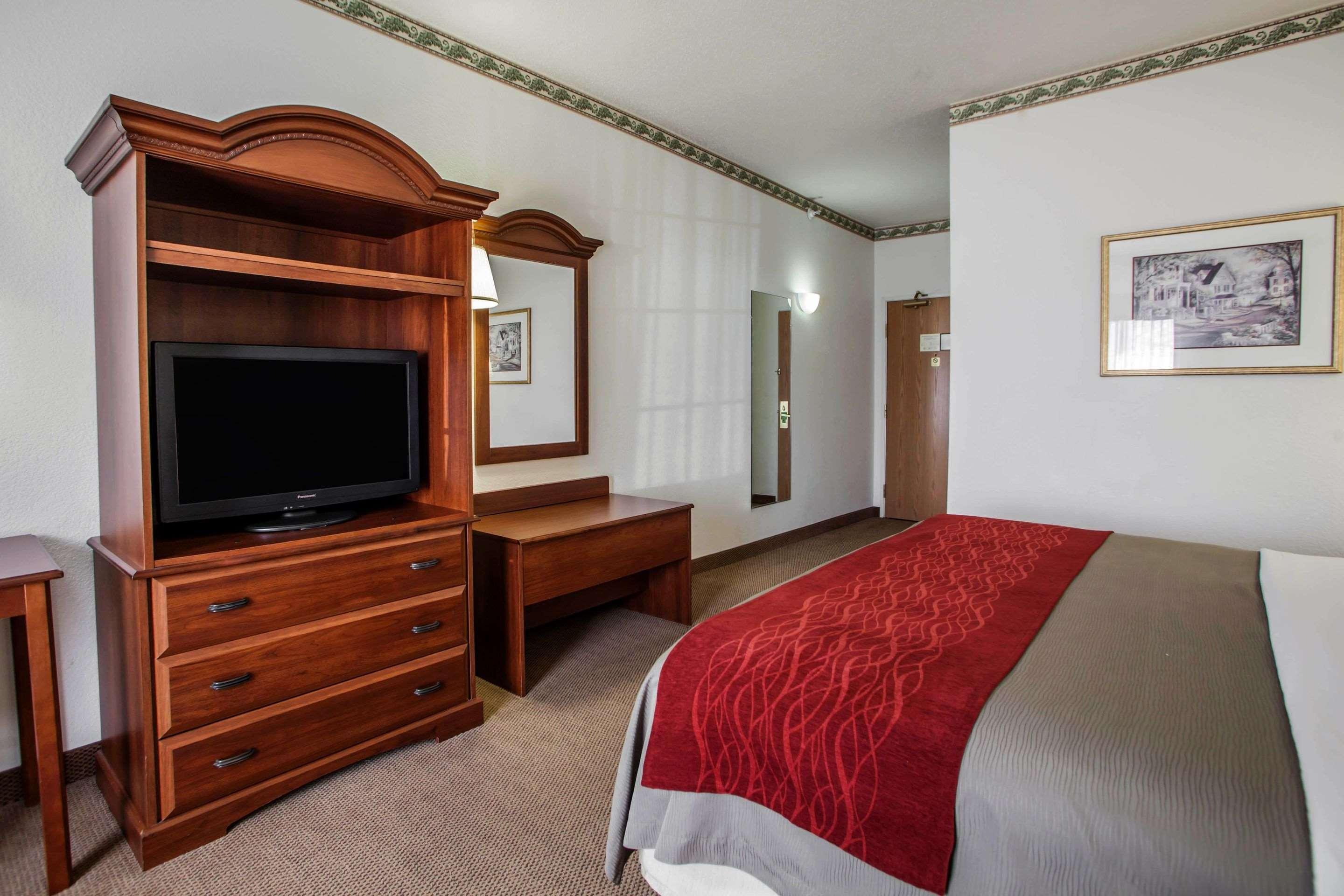 Comfort Inn & Suites Geneva- West Chicago Eksteriør billede
