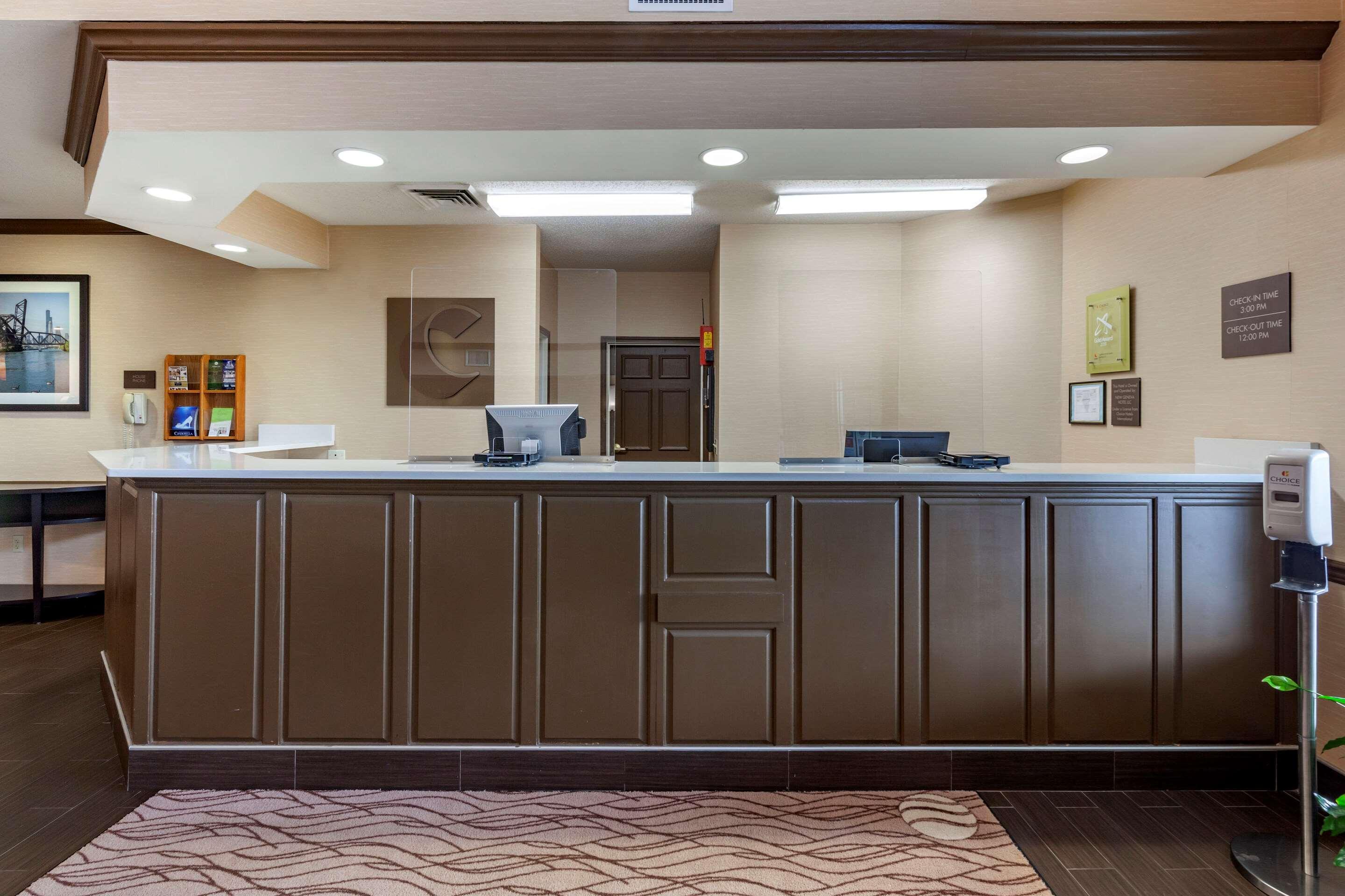 Comfort Inn & Suites Geneva- West Chicago Eksteriør billede