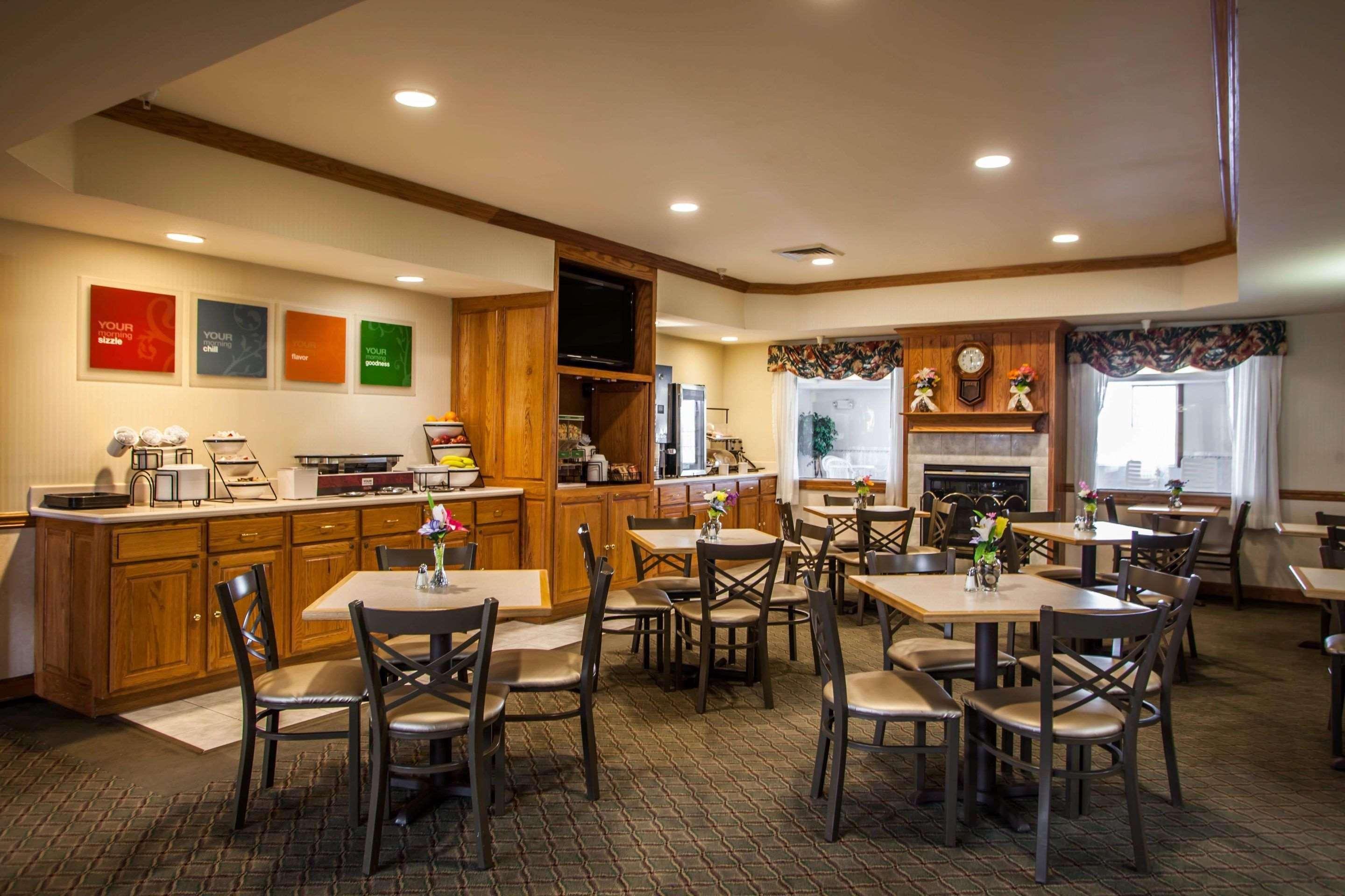 Comfort Inn & Suites Geneva- West Chicago Eksteriør billede