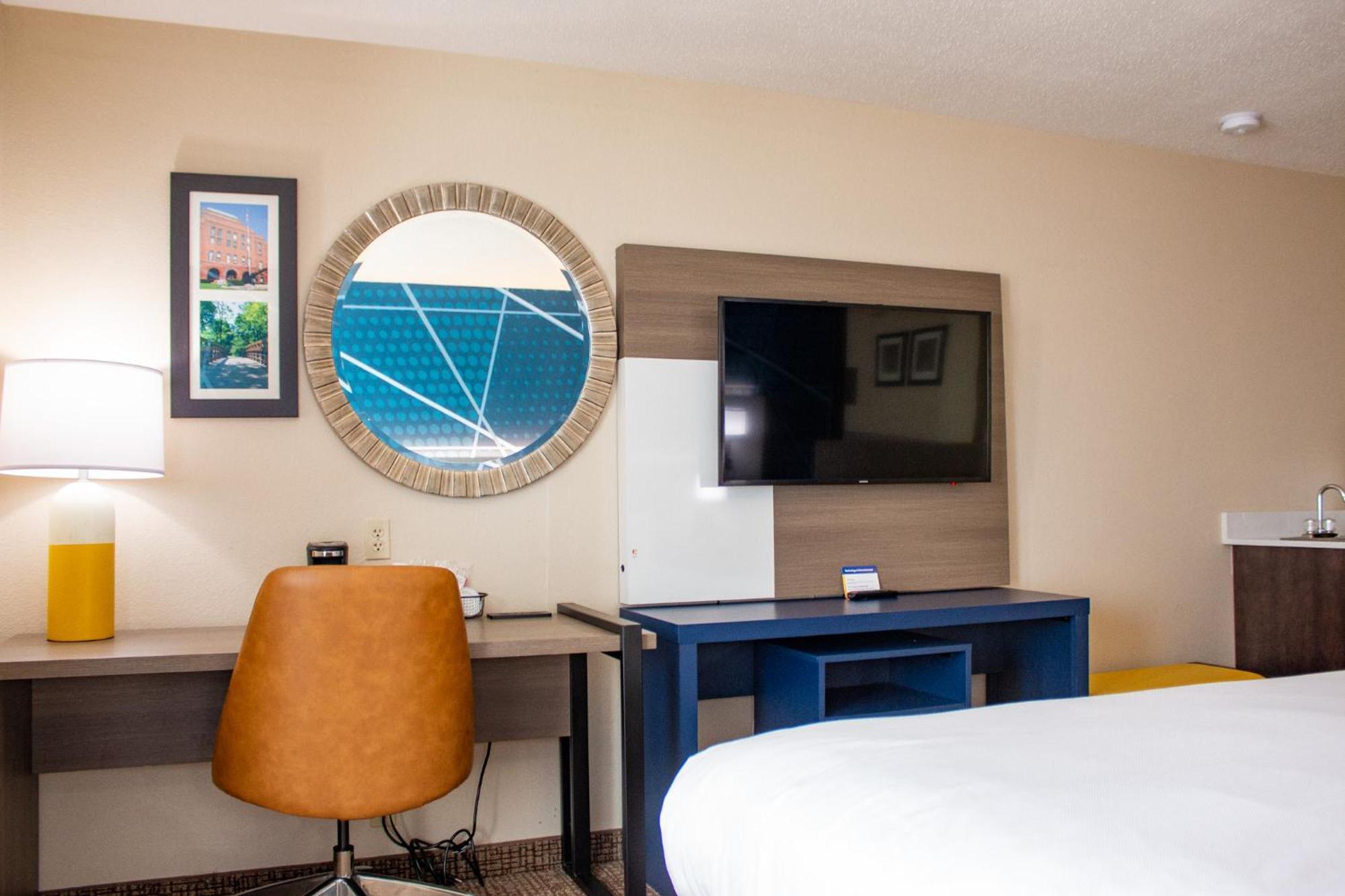 Comfort Inn & Suites Geneva- West Chicago Eksteriør billede