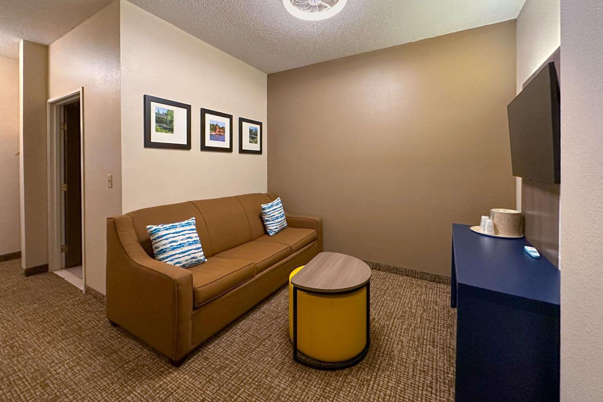 Comfort Inn & Suites Geneva- West Chicago Eksteriør billede